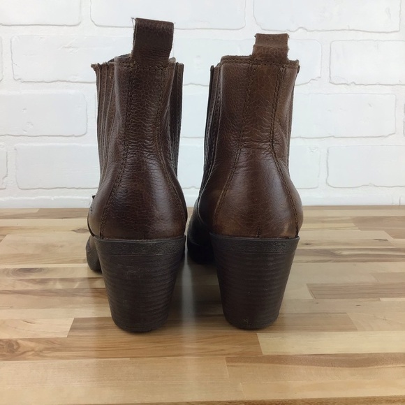 B.O.C. Distressed leather ankle heeled boots brown chunky booties southwestern 9 - Picture 2 of 16